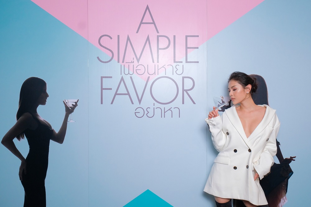 Simple-Favor-TheFaceThailand09