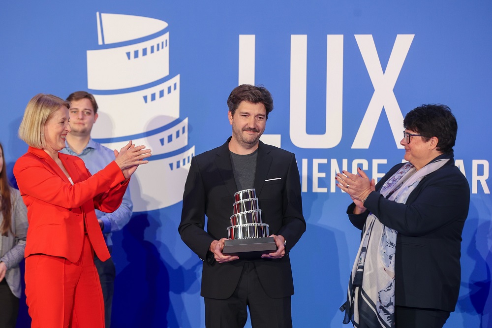 “The Teachers’ Lounge” ชนะรางวัล “ขวัญใจ” สภายุโรป “LUX European Audience Film Award” ปี 2024