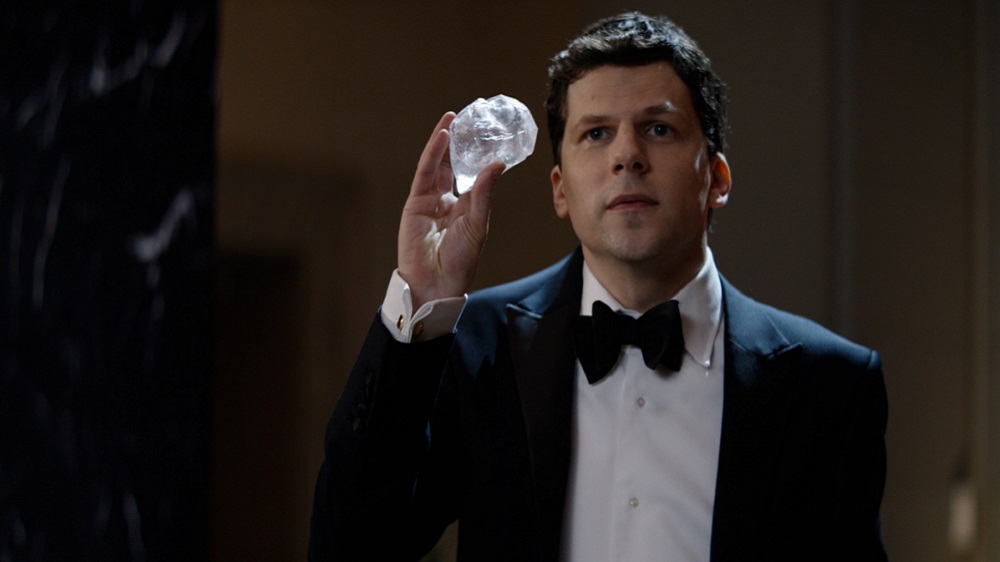 กระหึ่มทุกกลเหนือชั้น ตะลึงทุกสายตาเหนือคาด ชมตัวอย่างสุดท้าย “Now You See Me: Now You Don’t อาชญากลปล้นโลก 3” ไทยมันส์ก่อนอเมริกา 13 พฤศจิกายนนี้ ในโรงภาพยนตร์