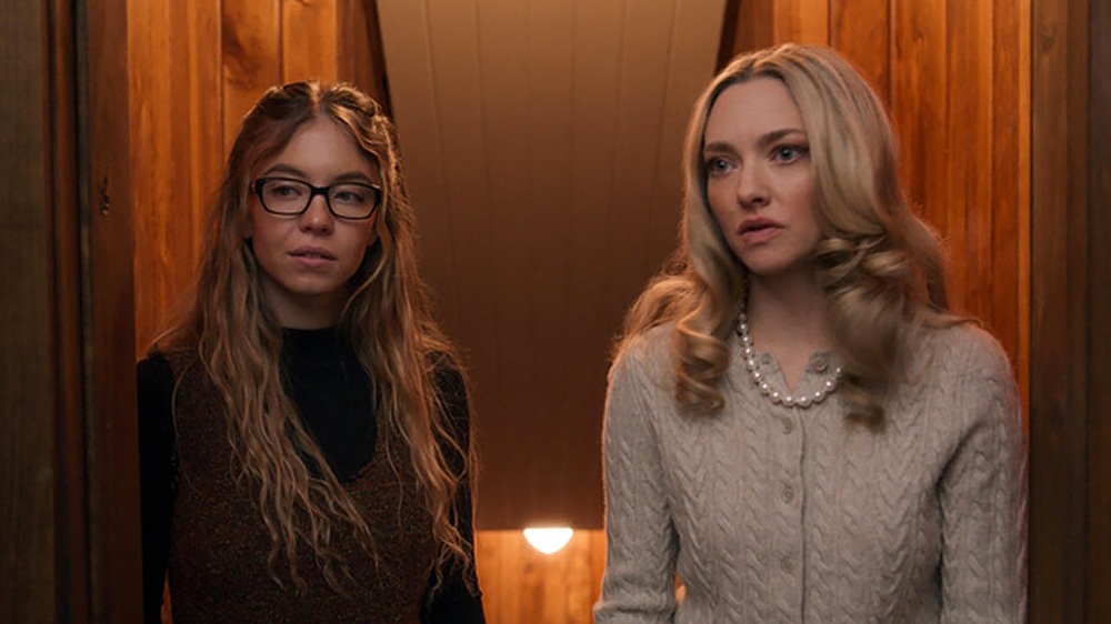 คุยกับ 2 ตัวแม่ “ซิดนีย์ สวีนีย์ – อะแมนดา ไซเฟร็ด” เจาะเบื้องหลังสุดคลั่ง ฟาดฟันการแสดงสุดแซ่บใน “The Housemaid ความลับแม่บ้านร้าย” ล้วงความลับพร้อมกัน 31 ธันวาคมนี้ ในโรงภาพยนตร์